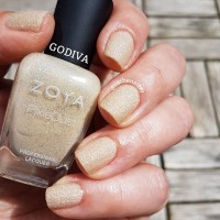 zoya nail polish and instagram gallery image 34